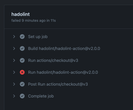 画面キャプチャ：hadolint の GitHub Actions でエラーになっている